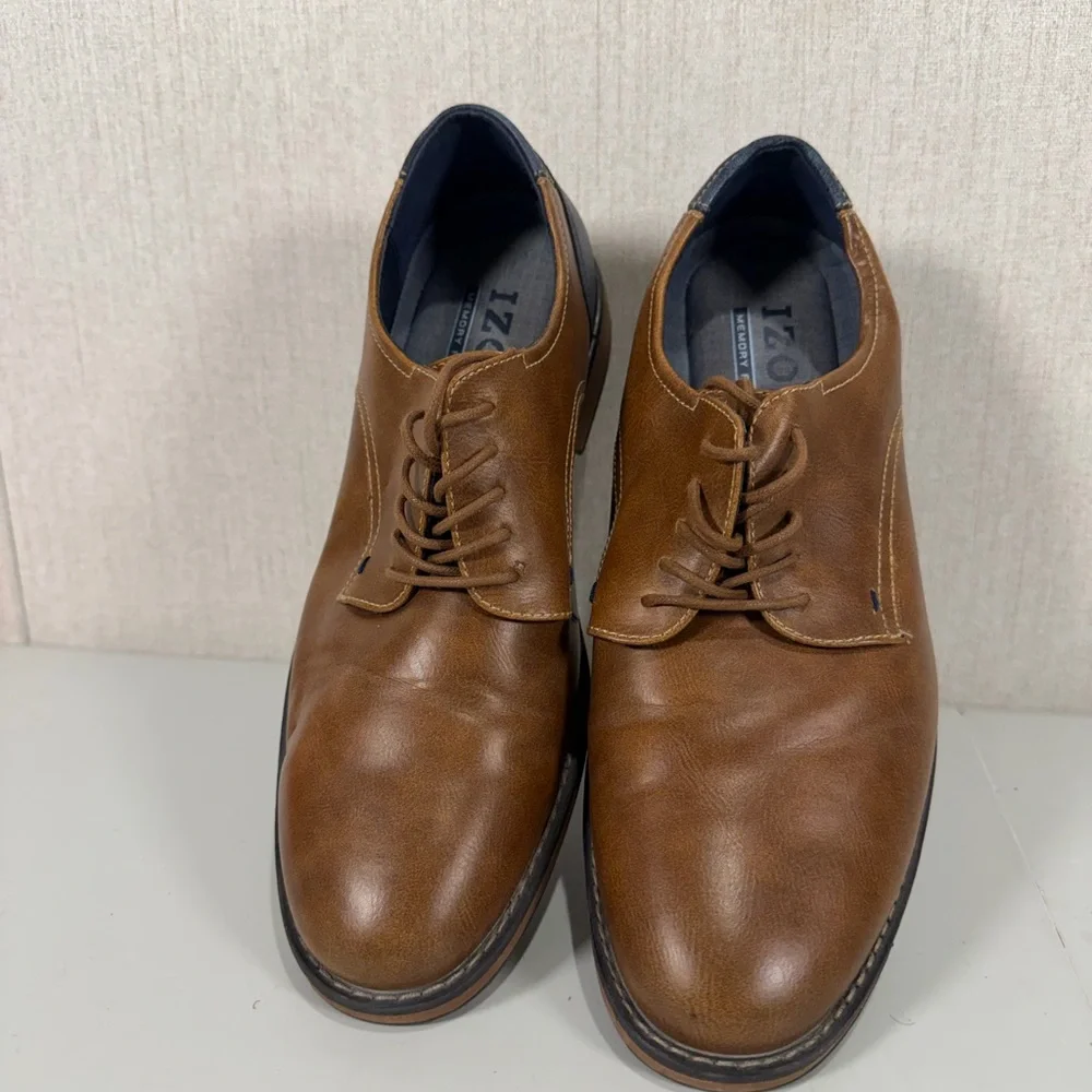 Izod kasson mens Oxford dress casual shoe size 9M dark tan and‎ navy blue